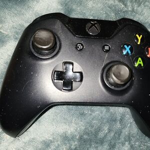 Xbox One Wireless Controller